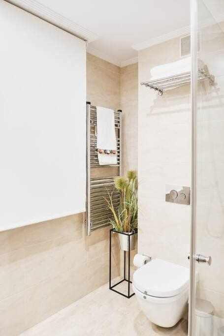 Apartamento Mariscal Pontevedra Bagian luar foto