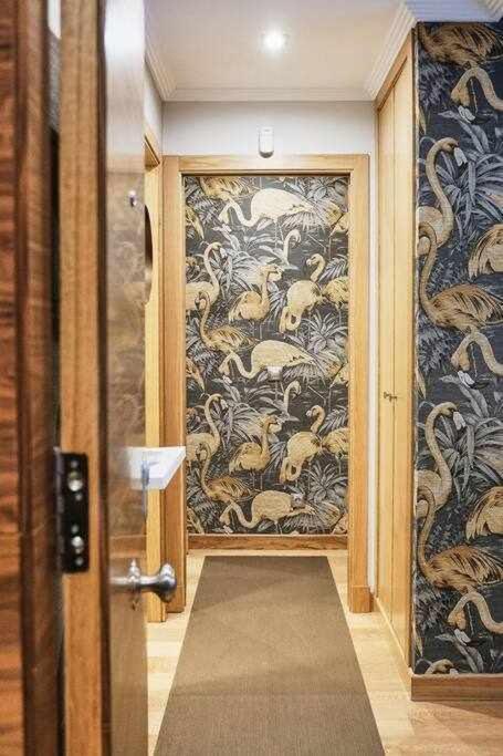 Apartamento Mariscal Pontevedra Bagian luar foto